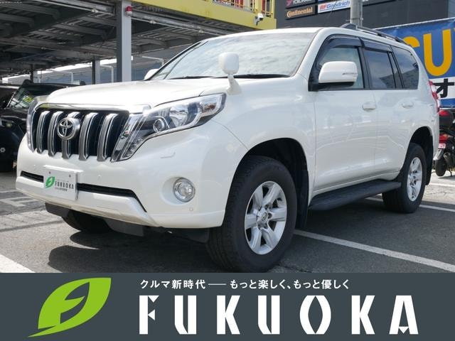 Toyota LAND CRUISER PRADO 2016 — фото автомобиля 1