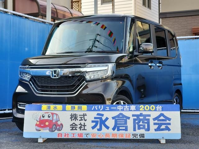 Honda N-BOX CUSTOM 2017 — фото автомобиля 1