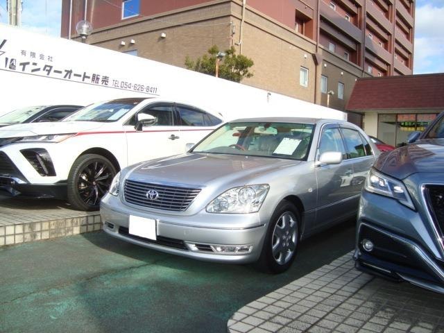 Toyota CELSIOR 2004 — фото автомобиля 1