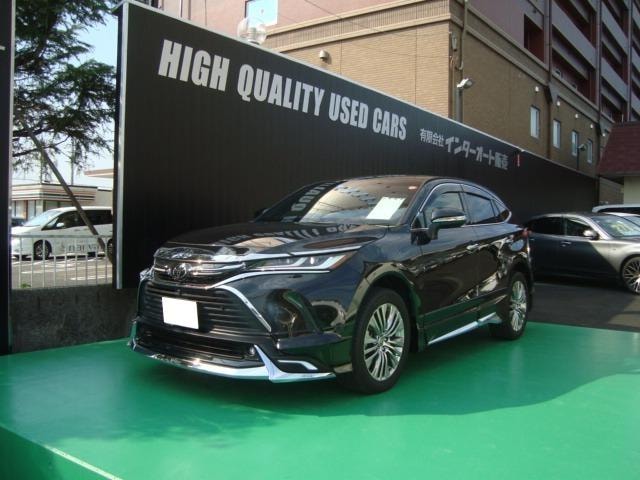 Toyota HARRIER 2022 — фото автомобиля 1