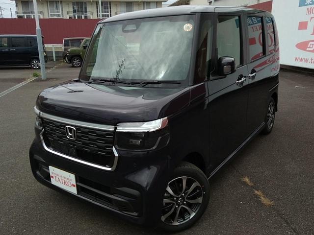 Honda N-BOX CUSTOM 2025 — фото автомобиля 1