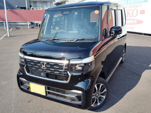 Honda N-BOX CUSTOM 2025 — фото автомобиля 1