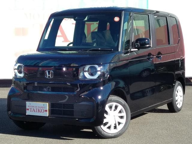 Honda N-BOX 2025 — фото автомобиля 1