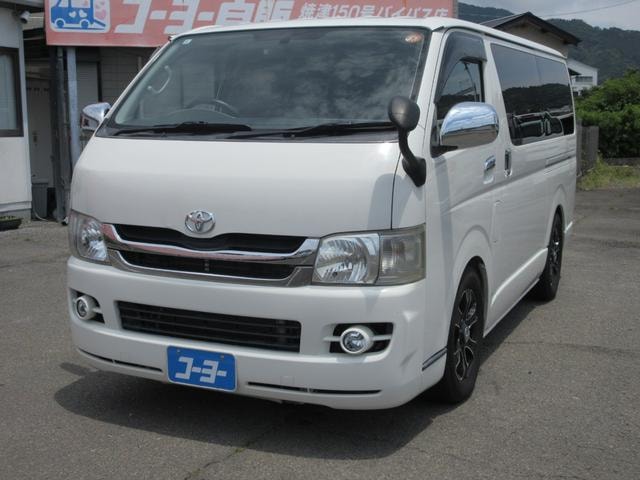 Toyota HIACE VAN 2011 — фото автомобиля