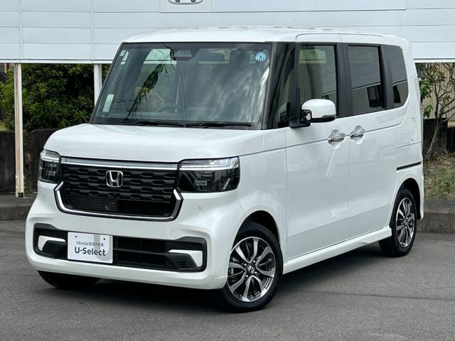 Honda N-BOX CUSTOM 2025 — фото автомобиля