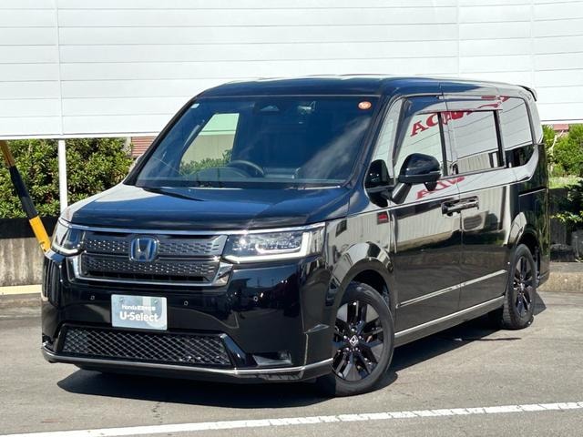 Honda STEPWAGON 2022 — фото автомобиля 1