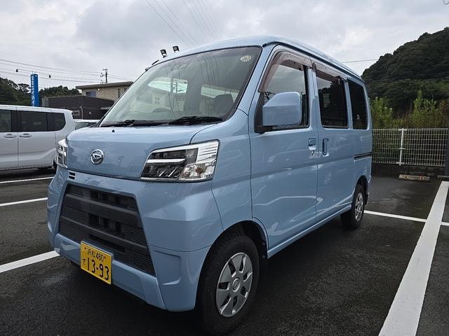 Daihatsu HIJET CARGO 2021 — фото автомобиля