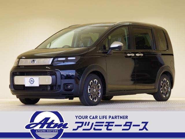 Honda FREED 2025 — фото автомобиля 1