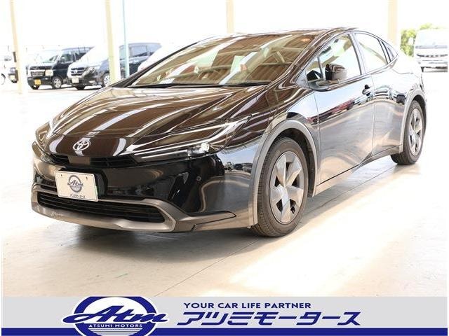 Toyota PRIUS 2023 — фото автомобиля 1