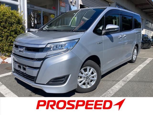 Toyota NOAH 2020 — фото автомобиля 1