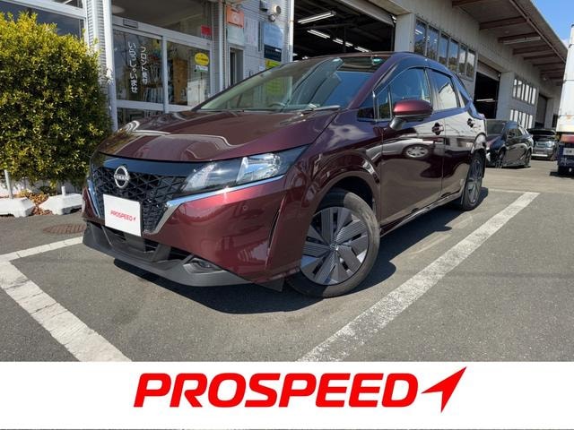 Nissan NOTE 2022 — фото автомобиля 1