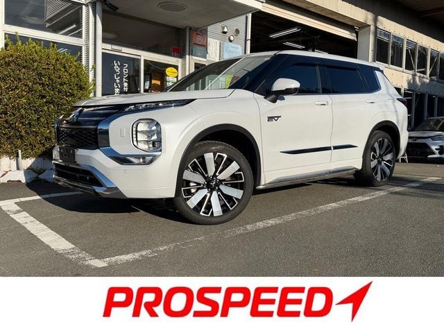 Mitsubishi OUTLANDER PHEV 2025 — фото автомобиля 1