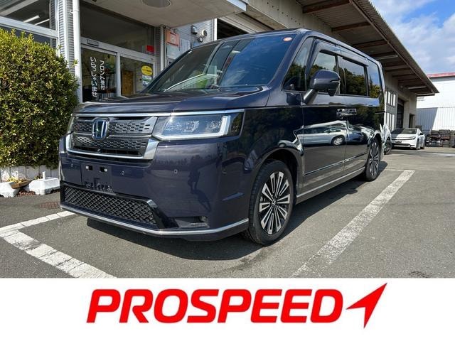 Honda STEPWAGON 2025 — фото автомобиля 1