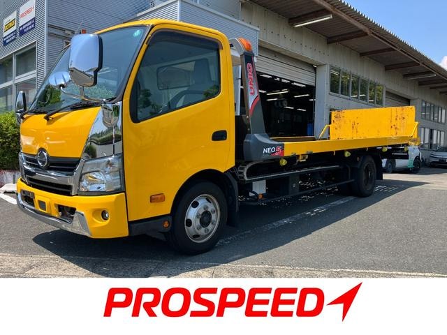 Hino DUTRO 2018 — фото автомобиля 1