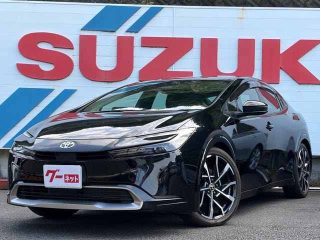 Toyota PRIUS 2023 — фото автомобиля 1