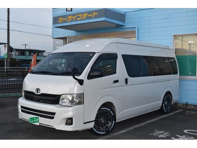 Toyota HIACE VAN 2011 — фото автомобиля 1