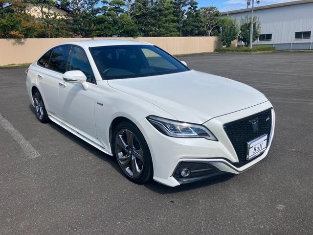 Toyota CROWN HYBRID 2018 — фото автомобиля