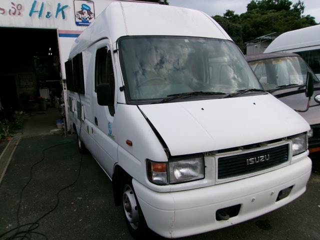 Isuzu ELF UT 1997 — фото автомобиля