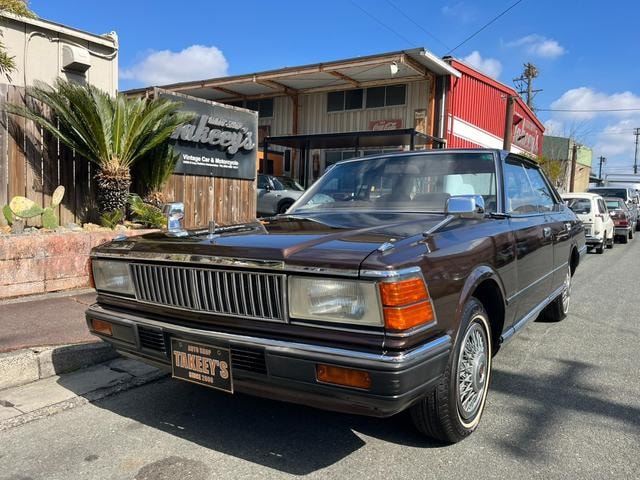 Nissan CEDRIC 1983 — фото автомобиля 1