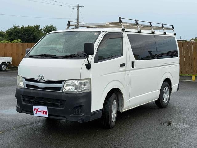 Toyota HIACE VAN 2013 — фото автомобиля