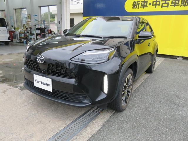 Toyota YARIS CROSS 2023 — фото автомобиля
