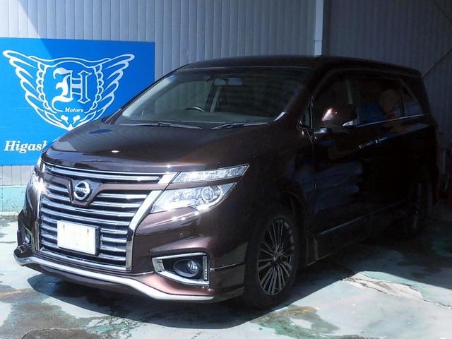 Nissan ELGRAND 2015 — фото автомобиля 1
