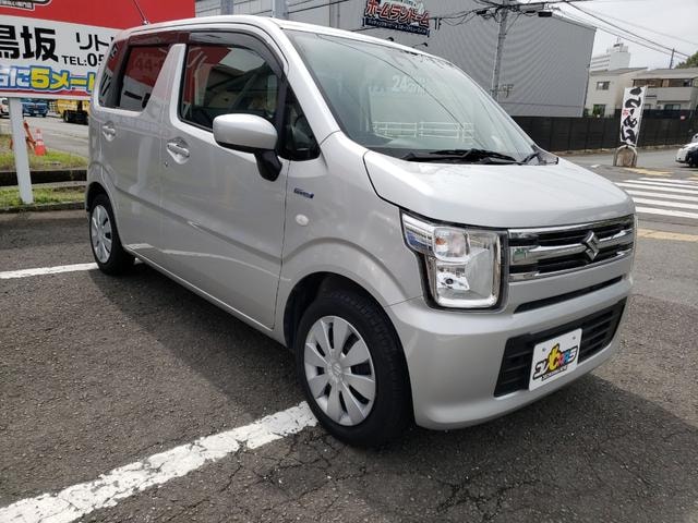 Suzuki WAGON R 2019 — фото автомобиля 1
