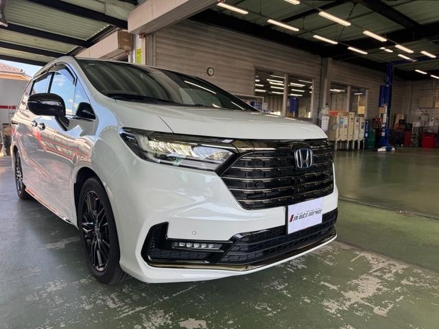 Honda ODYSSEY HYBRID 2024 — фото автомобиля
