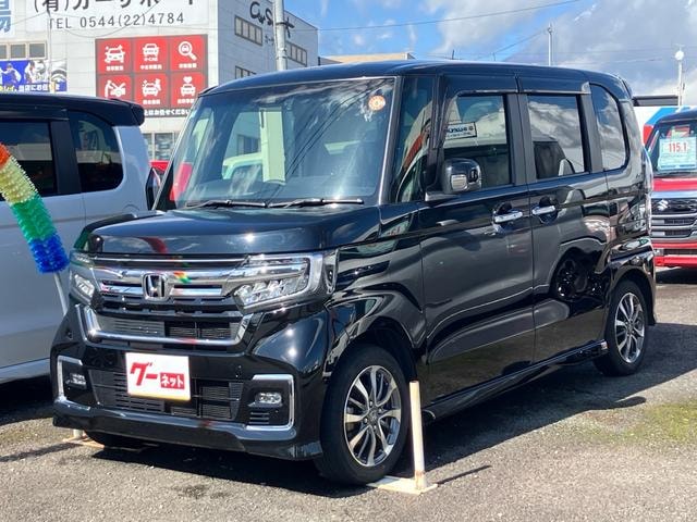 Honda N-BOX CUSTOM 2022 — фото автомобиля 1