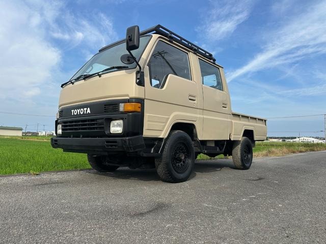 Toyota HIACE TRUCK 1989 — фото автомобиля