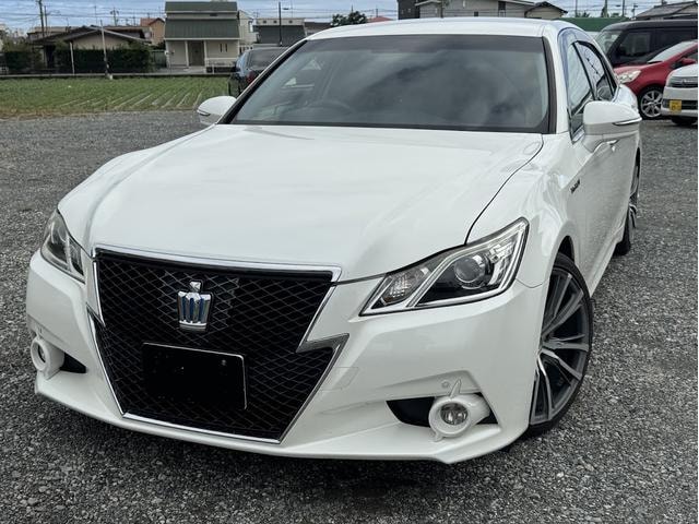 Toyota CROWN HYBRID 2014 — фото автомобиля 1