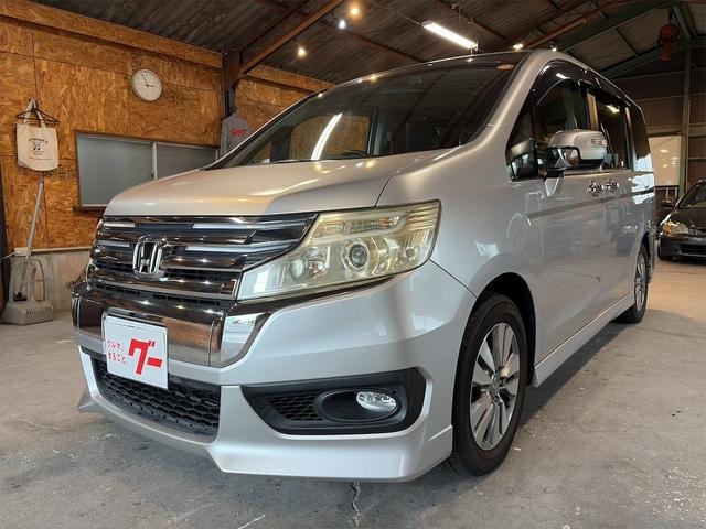 Honda STEPWAGON SPADA 2012 — фото автомобиля 1