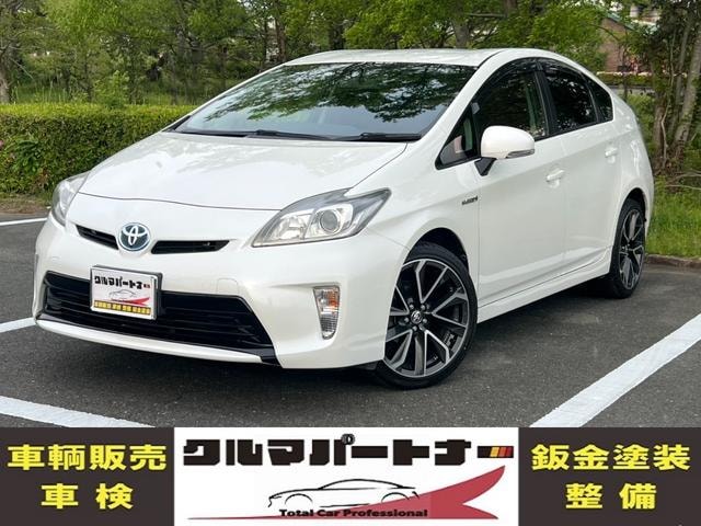 Toyota PRIUS 2013 — фото автомобиля 1