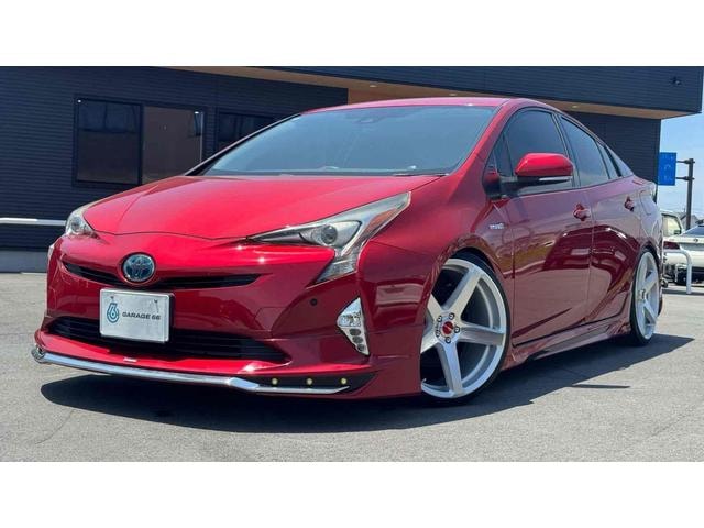 Toyota PRIUS 2016 — фото автомобиля 1