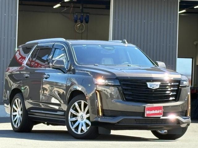Cadillac ESCALADE 2021 — фото автомобиля 1