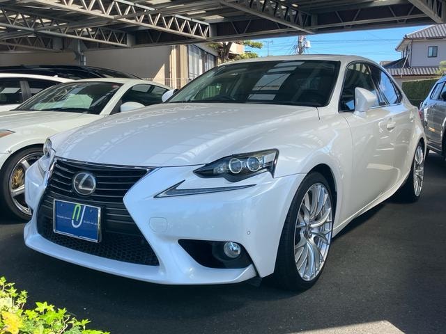 Lexus IS 2014 — фото автомобиля 1