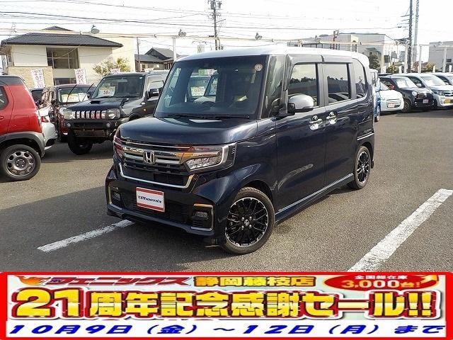 Honda N-BOX CUSTOM 2021 — фото автомобиля 1