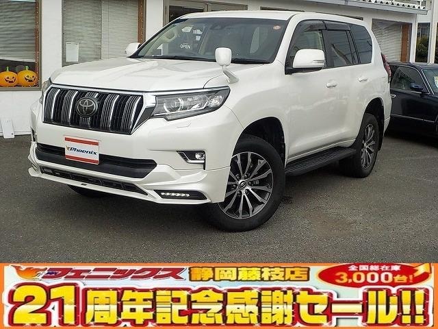 Toyota LAND CRUISER PRADO 2017 — фото автомобиля