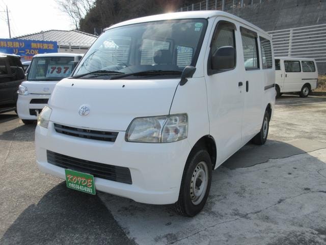 Toyota TOWNACE VAN 2012 — фото автомобиля