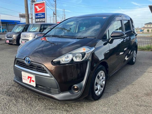 Toyota SIENTA 2016 — фото автомобиля