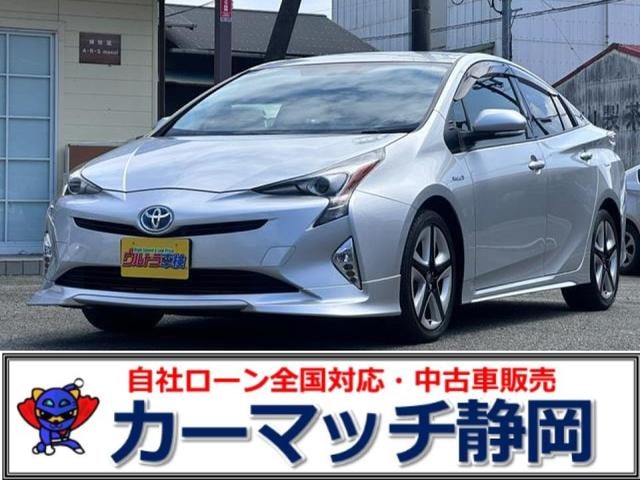 Toyota PRIUS 2016 — фото автомобиля 1