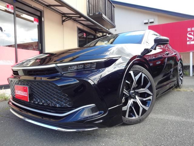 Toyota CROWN CROSSOVER 2023 — фото автомобиля 1