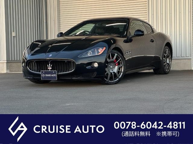 Maserati GRAN TURISMO 2012 — фото автомобиля