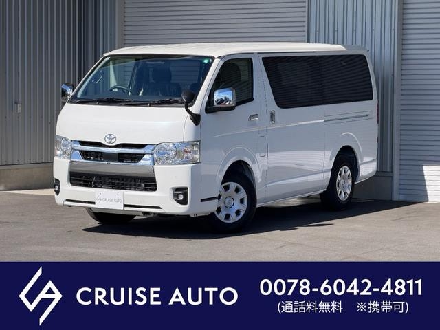 Toyota HIACE VAN 2025 — фото автомобиля 1