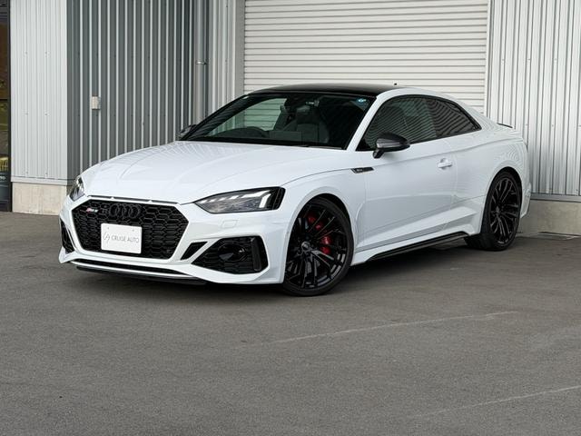 Audi RS5 2024 — фото автомобиля