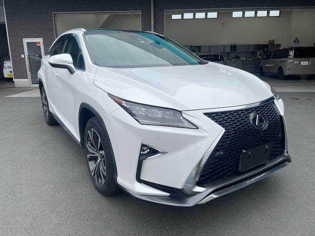 Lexus RX 2018 — фото автомобиля 1