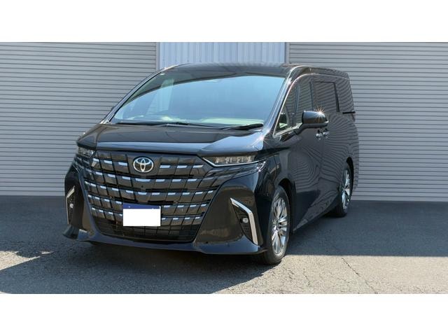 Toyota ALPHARD 2026 — фото автомобиля