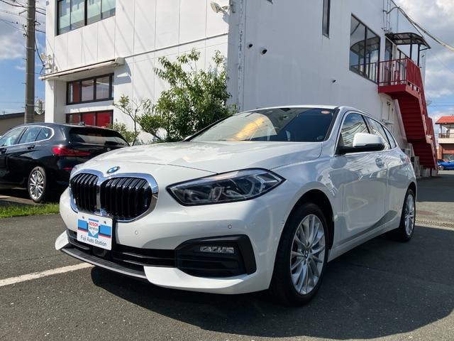 Bmw 1 SERIES 2023 — фото автомобиля 1