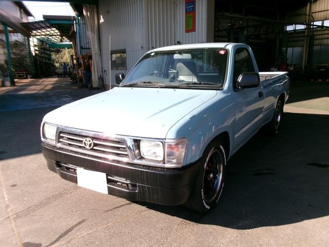 Toyota HILUX 1999 — фото автомобиля