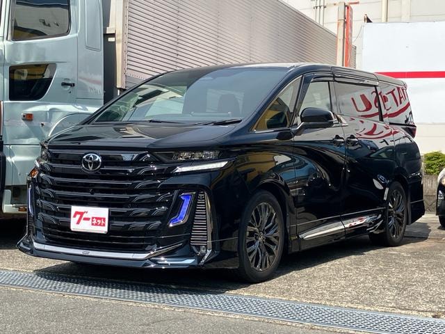 Toyota VELLFIRE 2025 — фото автомобиля